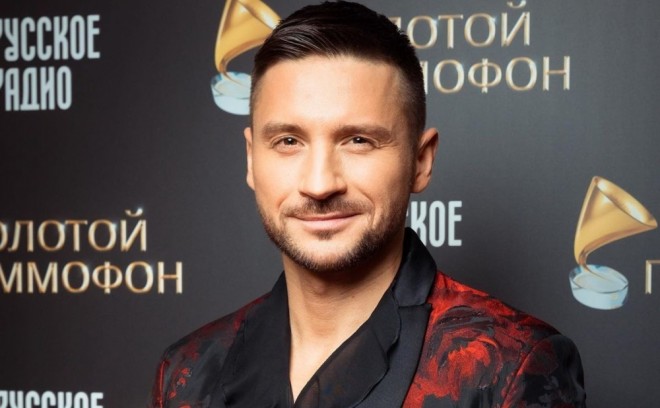 Müğənni karyerasını bitirmək istəyir