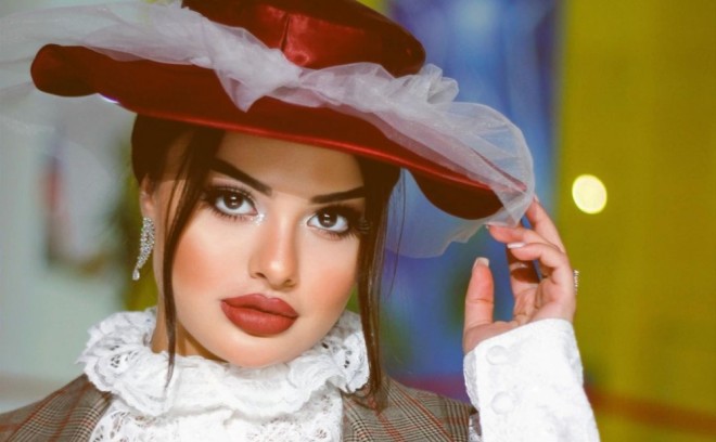 Mina sevgilisi ilə fotosunu paylaşıb