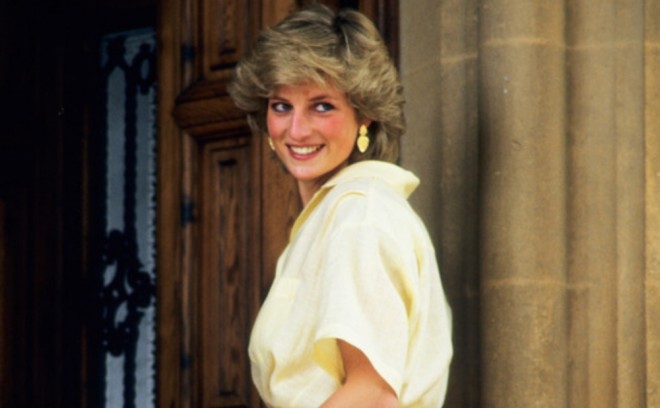 Diananın paltarı 604 min dollara satılıb - foto