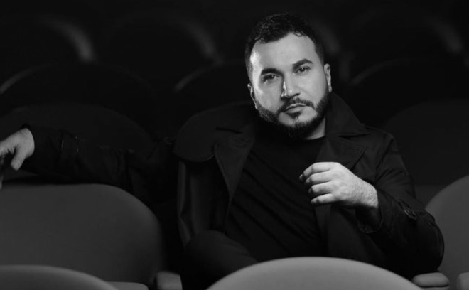 Elvin bəzi hallarda məyus olur