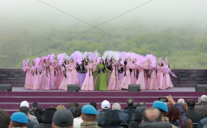 Cıdır düzündə qala-konserti olub-foto