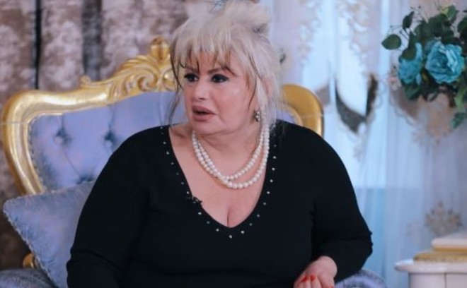 Əməkdar artist ifaçıların paxıllıq etməsindən  danışıb