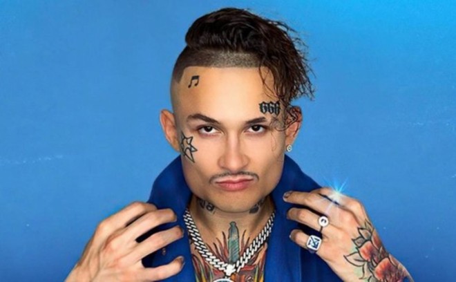 Rusiyalı reperə inzibati iş açılıb
