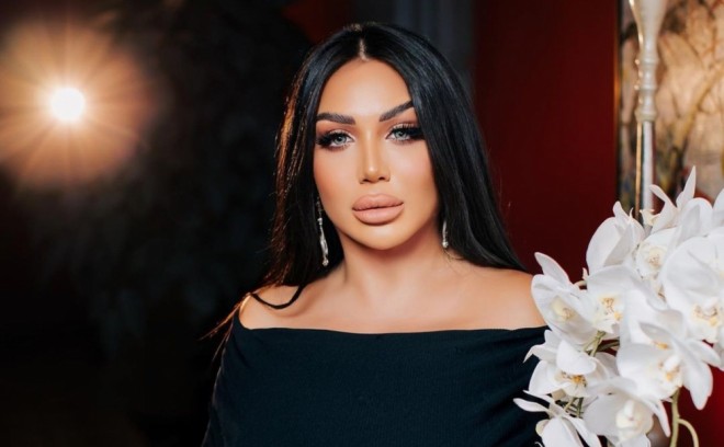 Lətifə həmkarlarından şikayətlənib