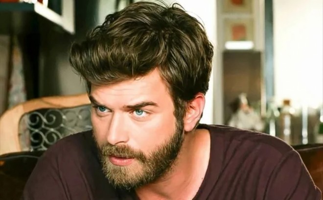 Aktyor ev qiymətinə soba alıb