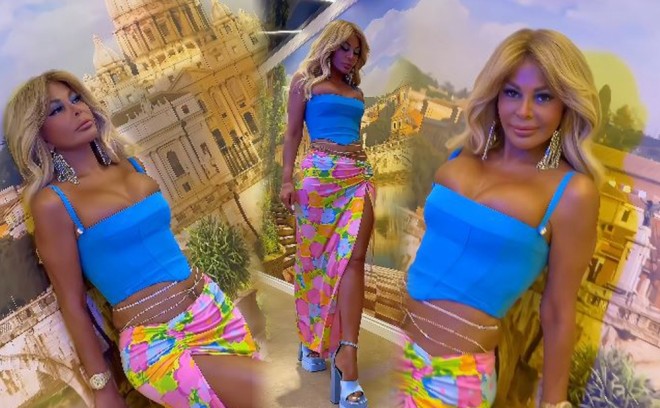 Aygün bu dəfə rəngli geyimi ilə seçildi

