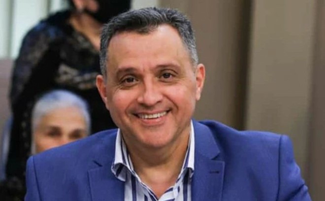 "Qadın paltarını teatrda da geyinə bilərəm..." 