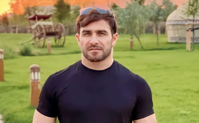 Talıb müğənni ilə evlənmək istəmir