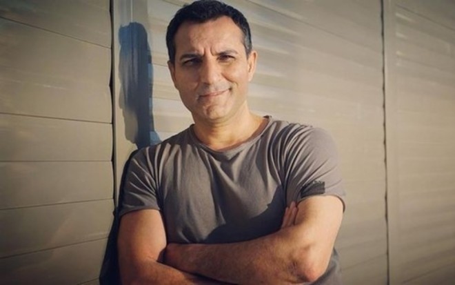 Müğənni əməliyyat etdirdiyini etiraf edib