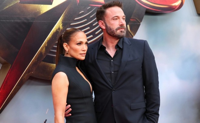 Aktyor həyat yoldaşını özündən çıxardı