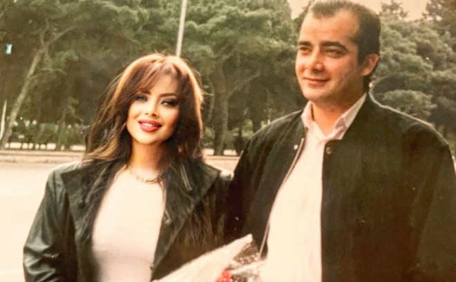 Əməkdar artist arxiv fotosunu paylaşıb