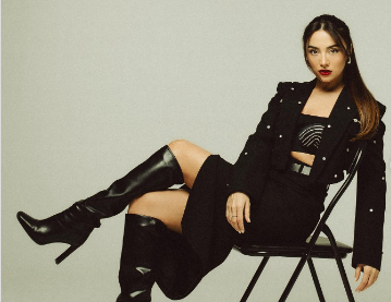 Aktrisadan fotosessiya