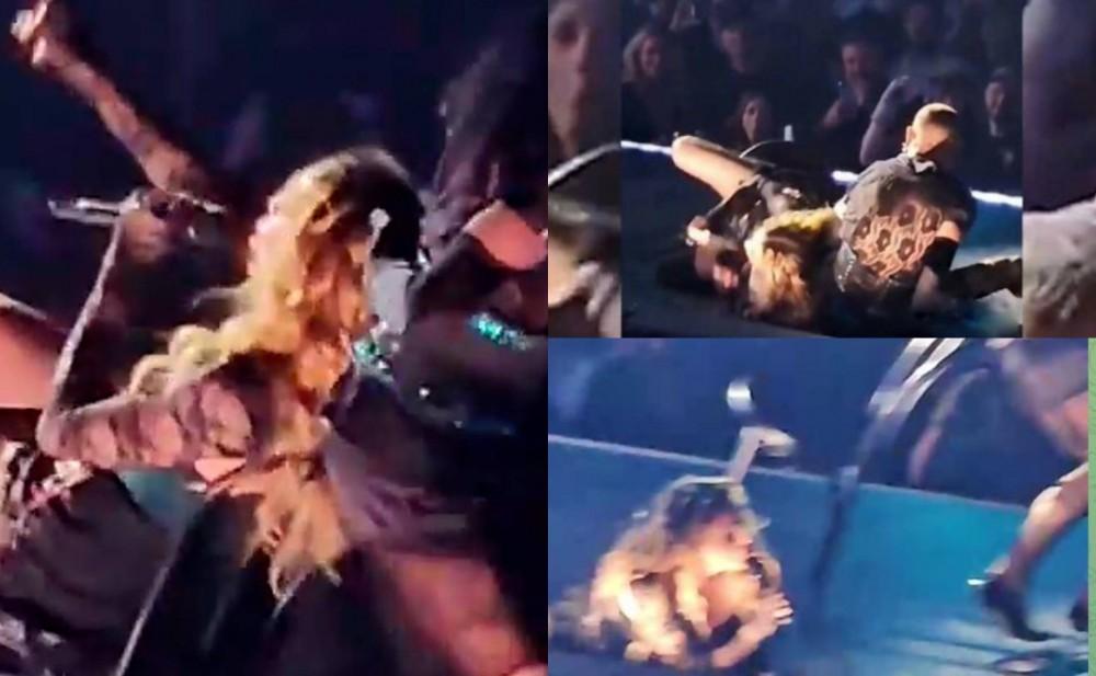 Məşhur müğənni səhnədə yıxılıb