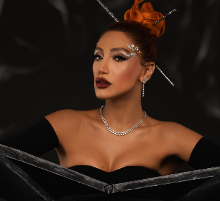 “Sən işıqsan mən zülmətəm”