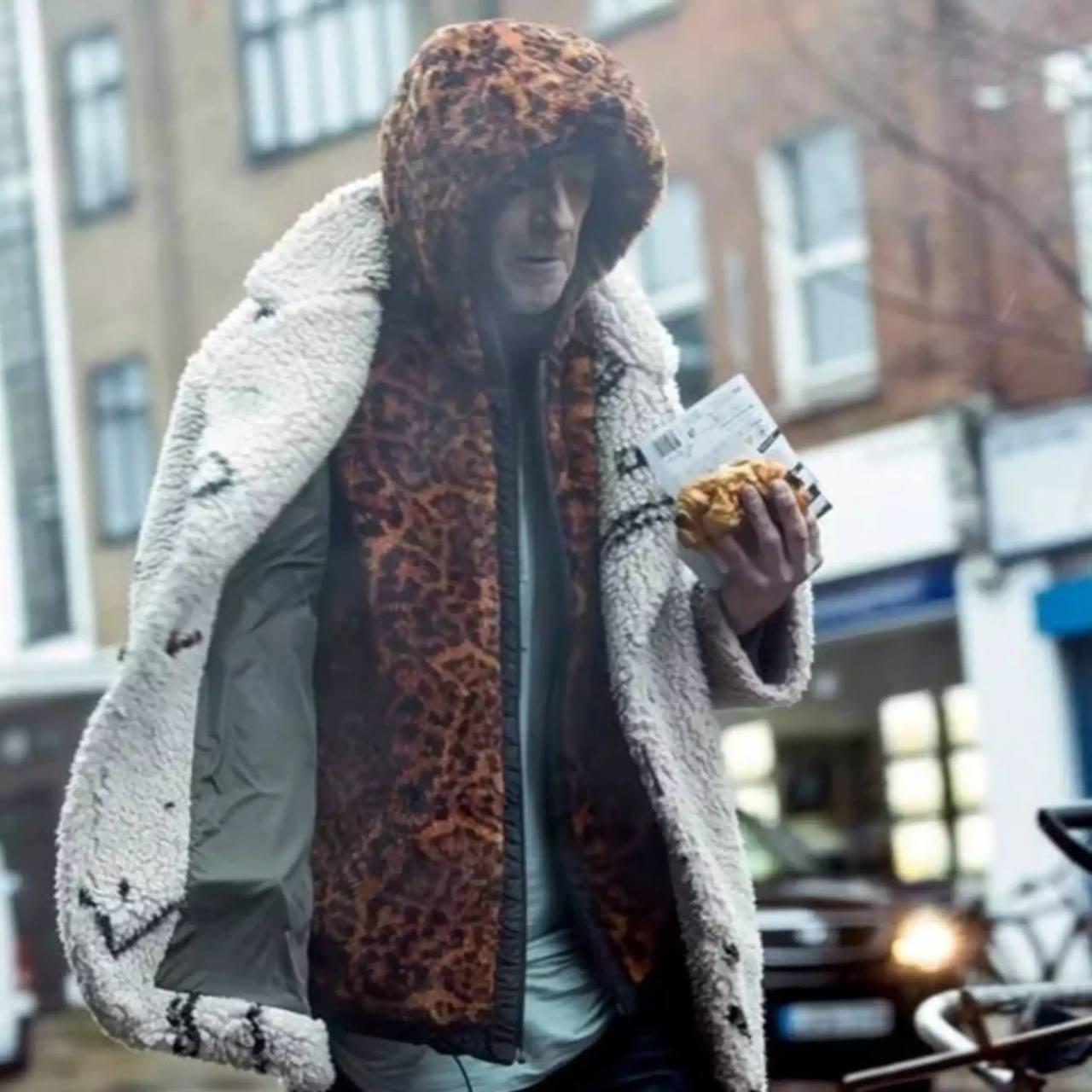 “Peaky Blinders”in aktyoru tanınmaz halda