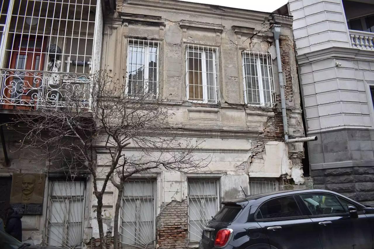 Böyük ədibin ev muzeyi bərpa edilir