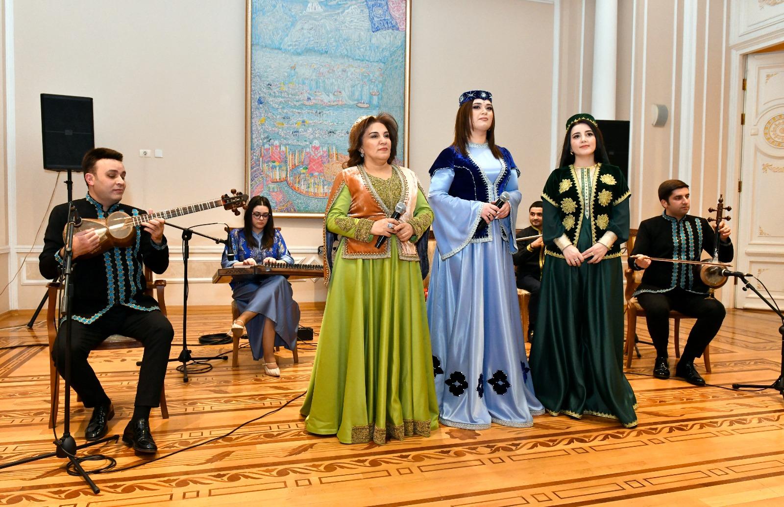 “Muzeydə musiqi”