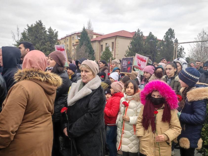 Xocalı sakinləri soyqırımı qurbanlarının xatirəsini anırlar