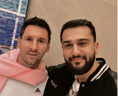 Ulduzlar görüşdü