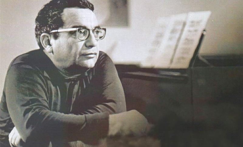 Qara Qarayevi yad edirik