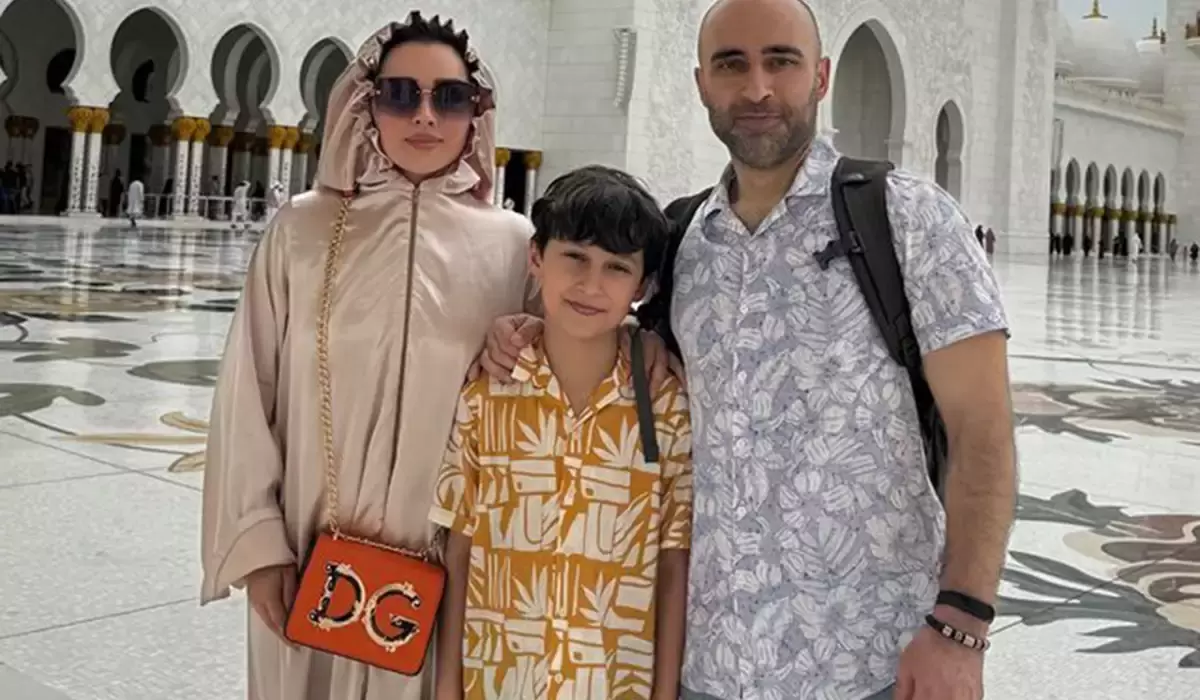 Ailəsi ilə Şeyx Zayeddə