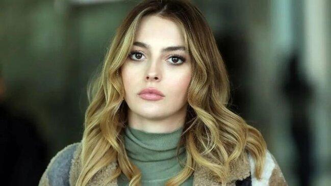 Saç stilini dəyişdi