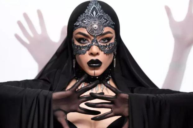 “Hər şeyi dəyiş”