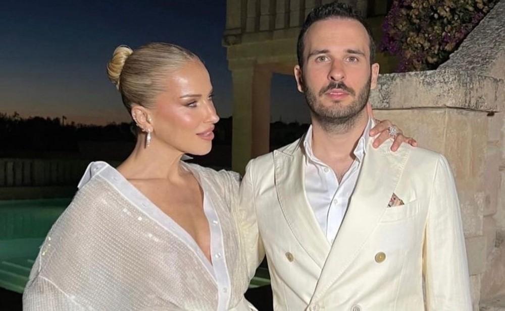 Sirkəli su ilə çimiblər