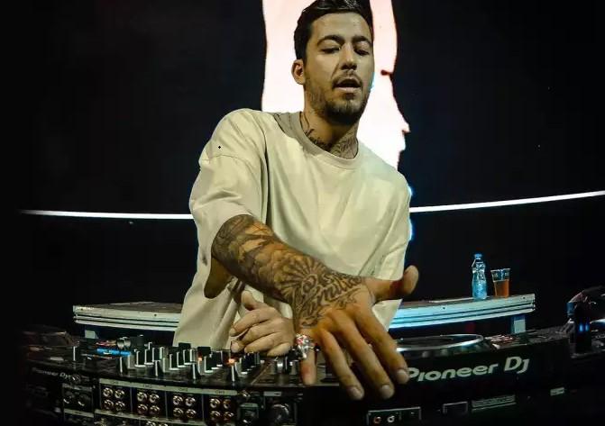 Bakıda konsert verəcək - FOTO-VİDEO