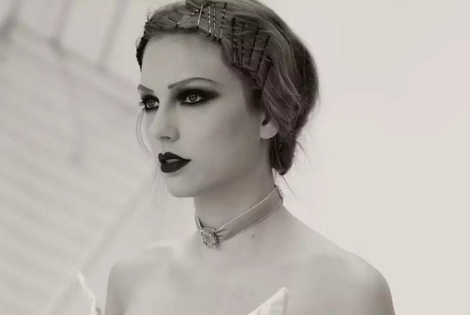 Teylorun albomu rekord qırıb - FOTO-VİDEO