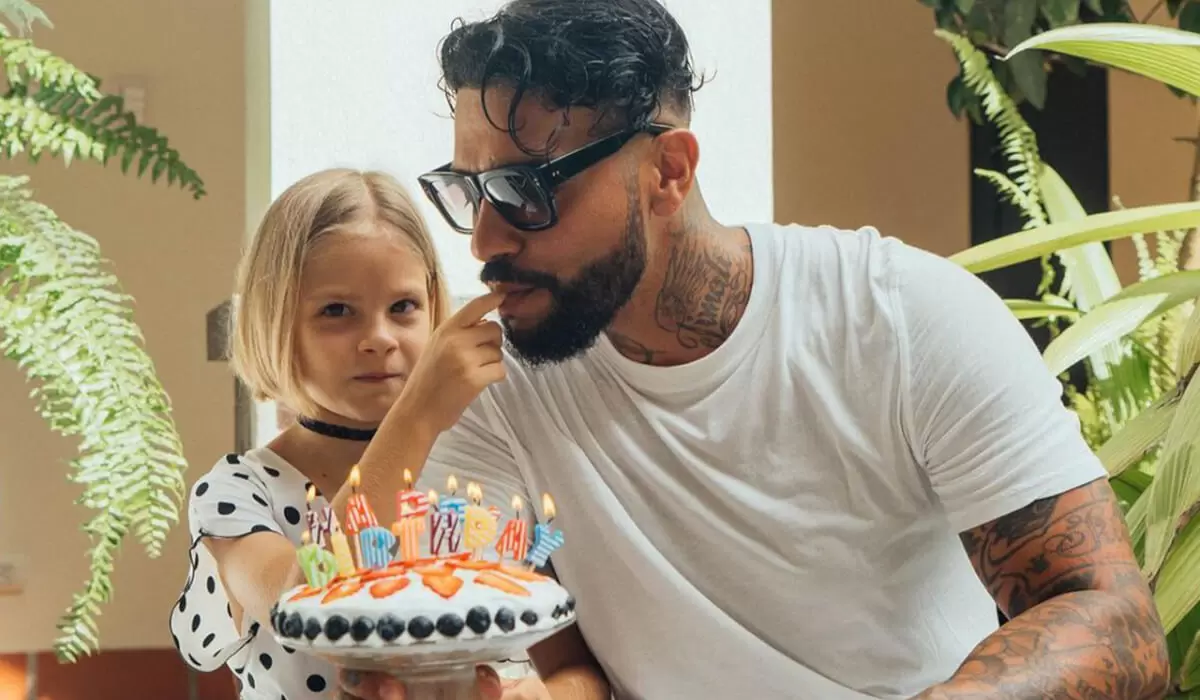 Qızının ad gününə 20 milyon rubl xərclədi