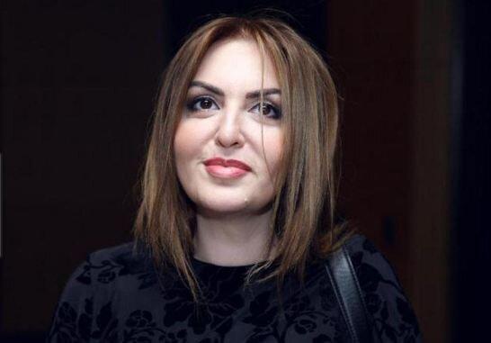 Əməkdar artist "Bircə de" oxudu