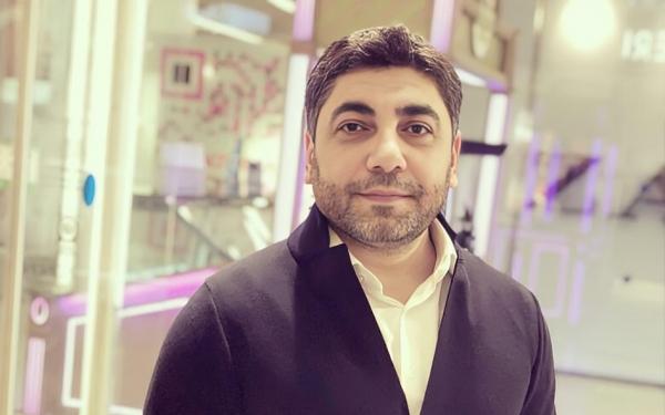 Nurinin xanımı ilə FOTOSU