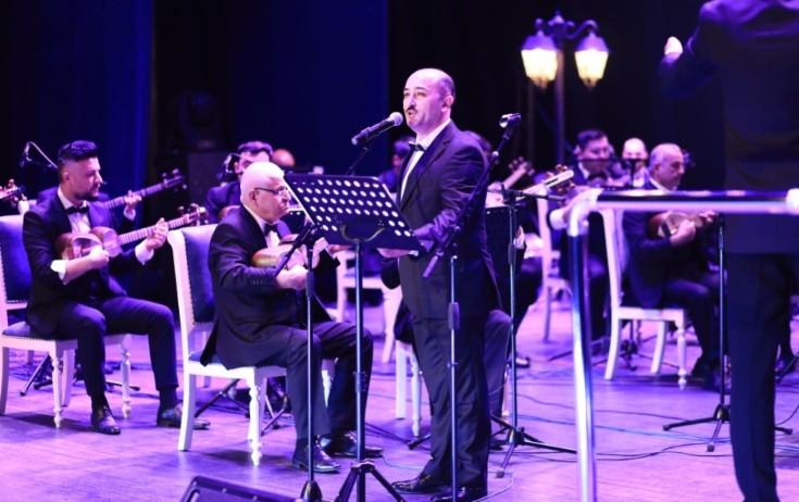 Xalq artistinin 100 illiyi qeyd edilib - FOTO