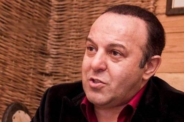 Elariz ABŞ-da toylara yenə dəvət alır