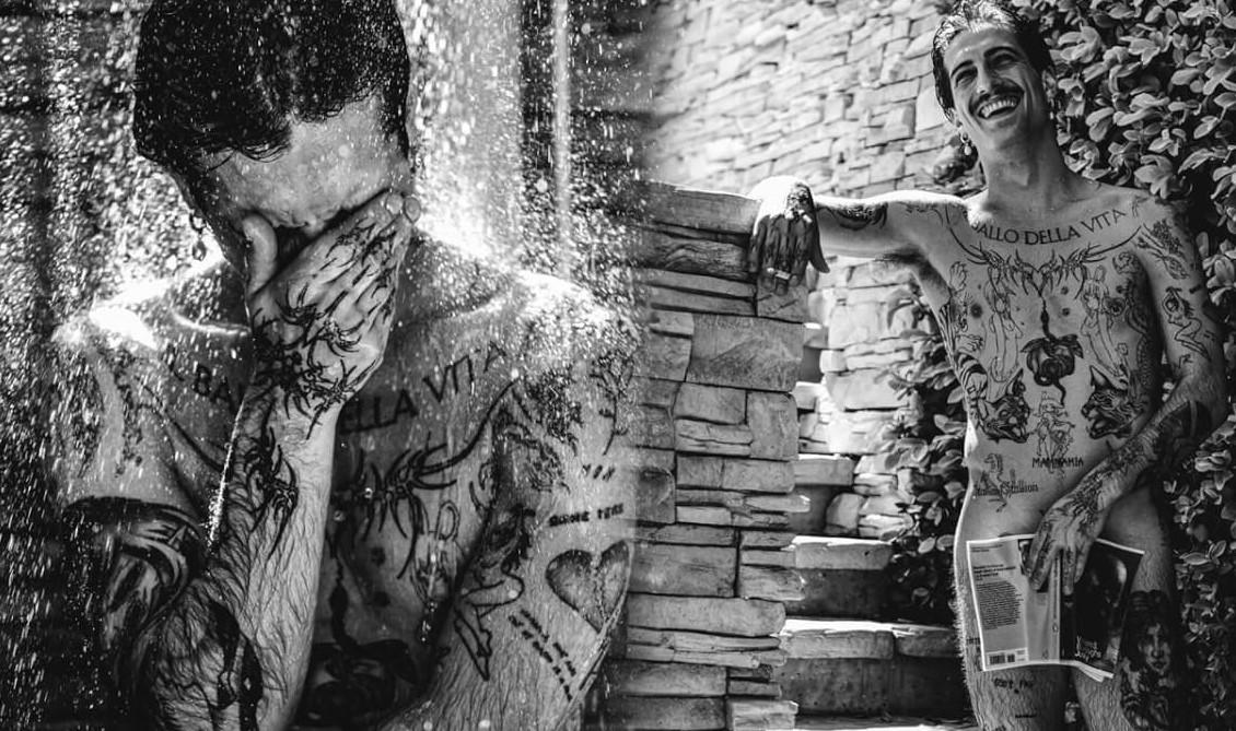 Çılpaq FOTOSESSİYA etdirib