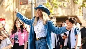 Röyanın “Dünya” adlı layihəsi - VİDEO