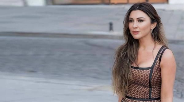 Selen etirafı ilə təəccübləndirib - FOTO