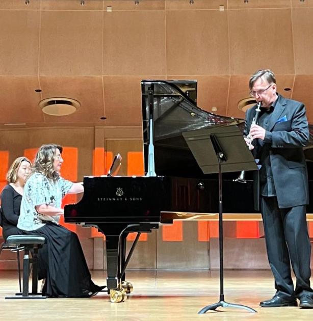 Xalq artisti Tallində konsert verib