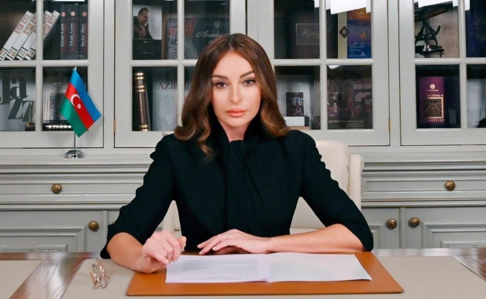 Mədəniyyət ictimaiyyəti Mehriban Əliyevanı təbrik edib