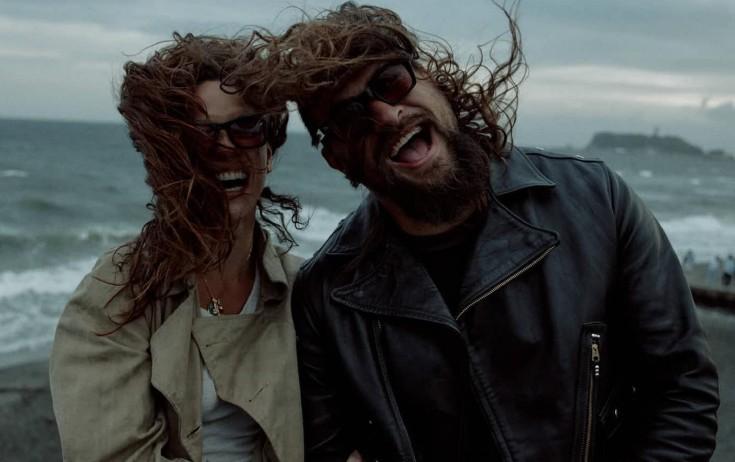 Məşhur ulduz eşqə düşüb