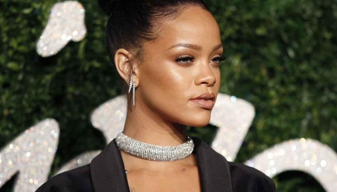 Rihannanın yeni uğuru - FOTO