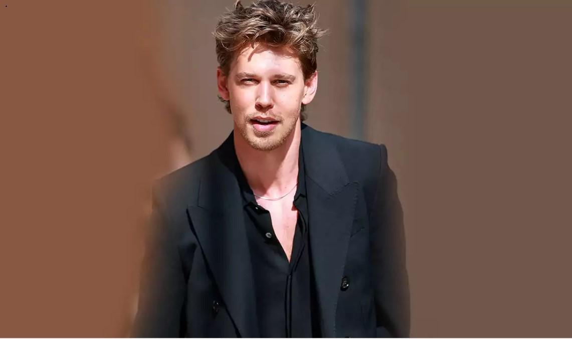 Aktyor qara kostyumda - FOTO