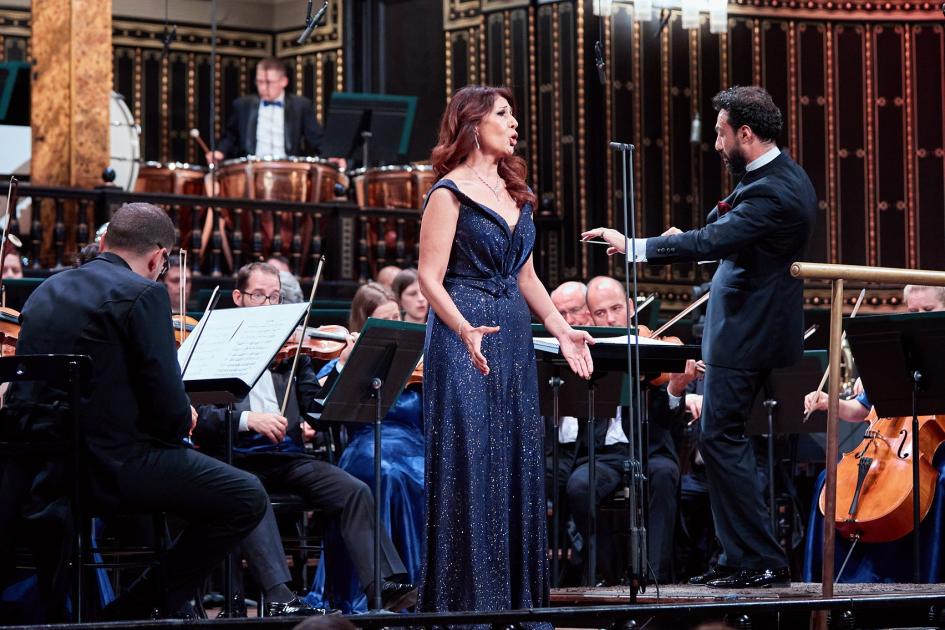 Budapeştdə Eldar Mansurovun yaradıcılıq gecəsi - FOTO