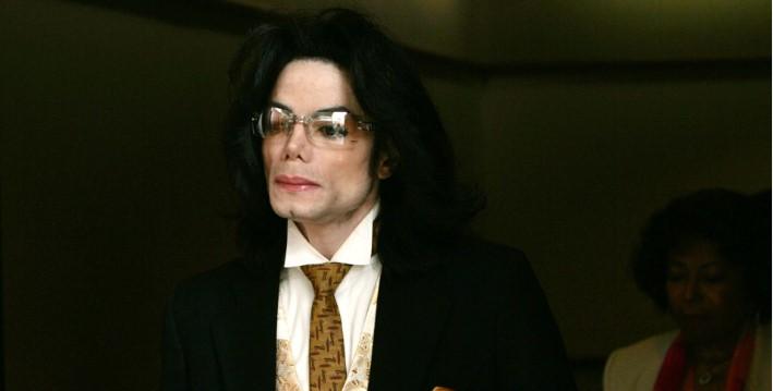 Maykl Ceksonun xeyli borcu yığılıb