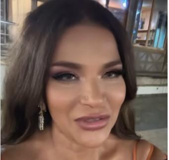 "O, Xumar ətridir..."