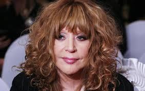 Xalq artistinin halı pisləşib