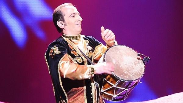 Xalq artisti məclisdən 220 min manat qazanıb