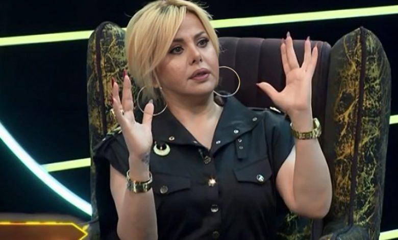 Mətanət özünü çox sevir