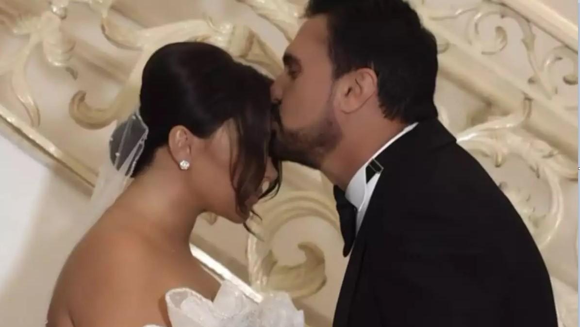 Müğənnilər "eVLƏNƏK" oxudular - VİDEO